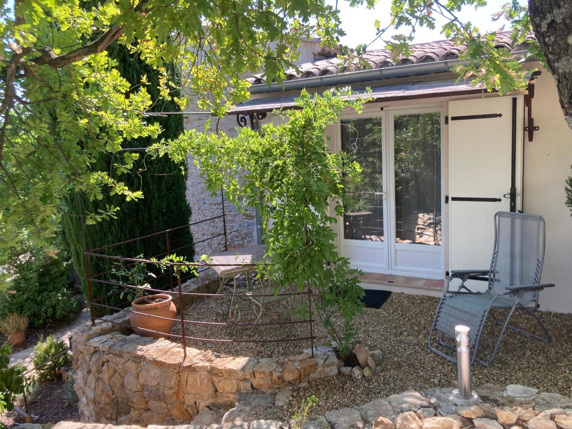 Maset Des Amandiers Cotignac Exterior foto